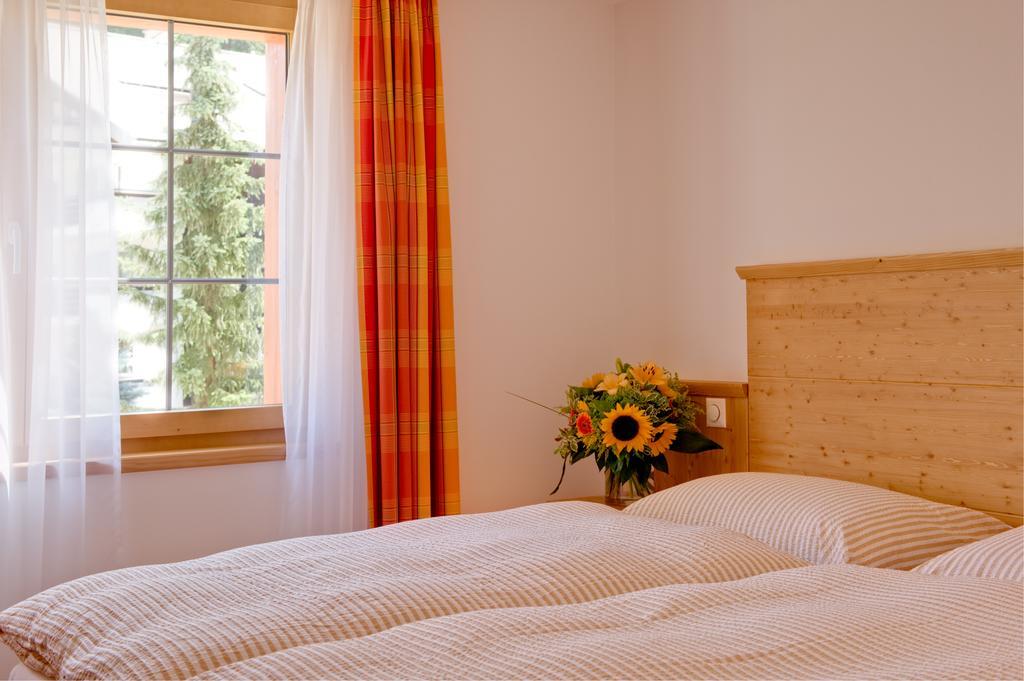 צרמט Jaegerhof Serviced Apartements מראה חיצוני תמונה