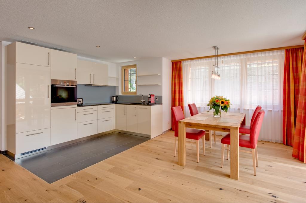 צרמט Jaegerhof Serviced Apartements חדר תמונה